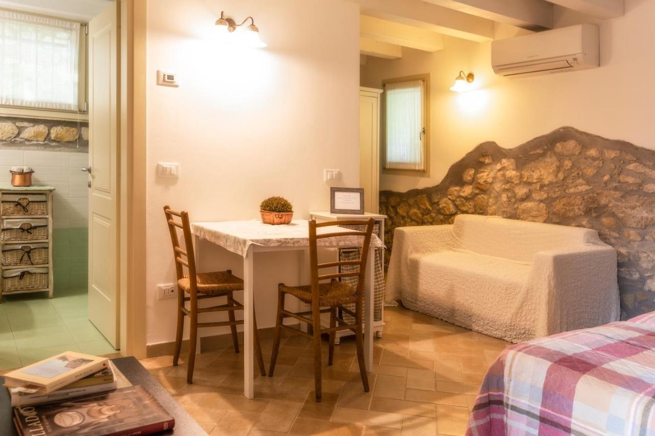 B&B Bosco Antico Monteviale Kültér fotó